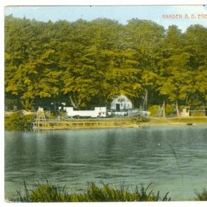 Nábřeží na dobových pohlednicích 